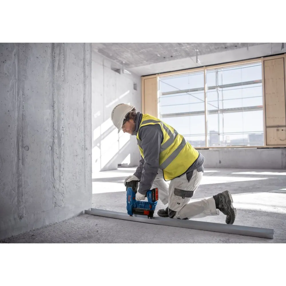 Sale Akkubetoninaulain Bosch Professional GNB 18V-38 18V 2x4,0Ah ProCore-akuilla + XL-Boxx Naulaimet