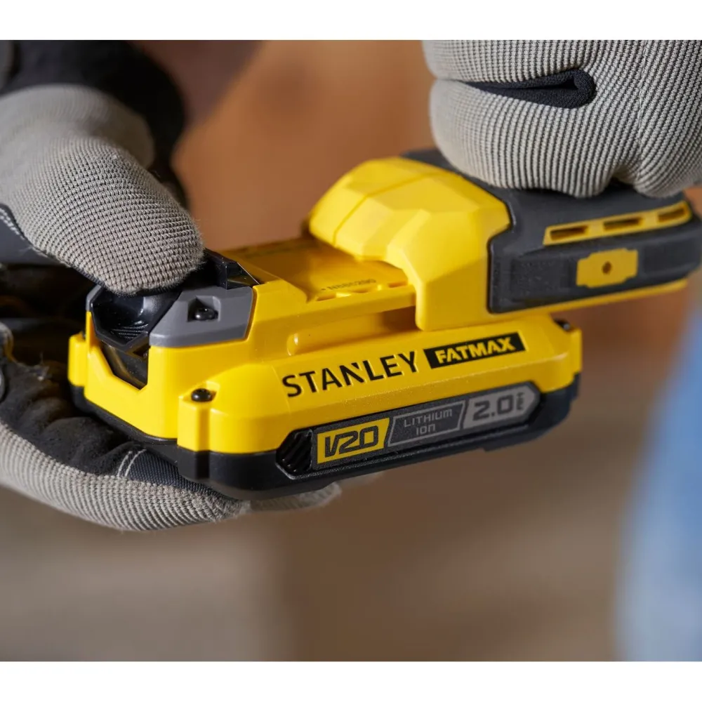 Akkuiskuruuvinväännin FatMax V20 SFMCF810B-XJ 18V ilman akkua Ruuvinvääntimet