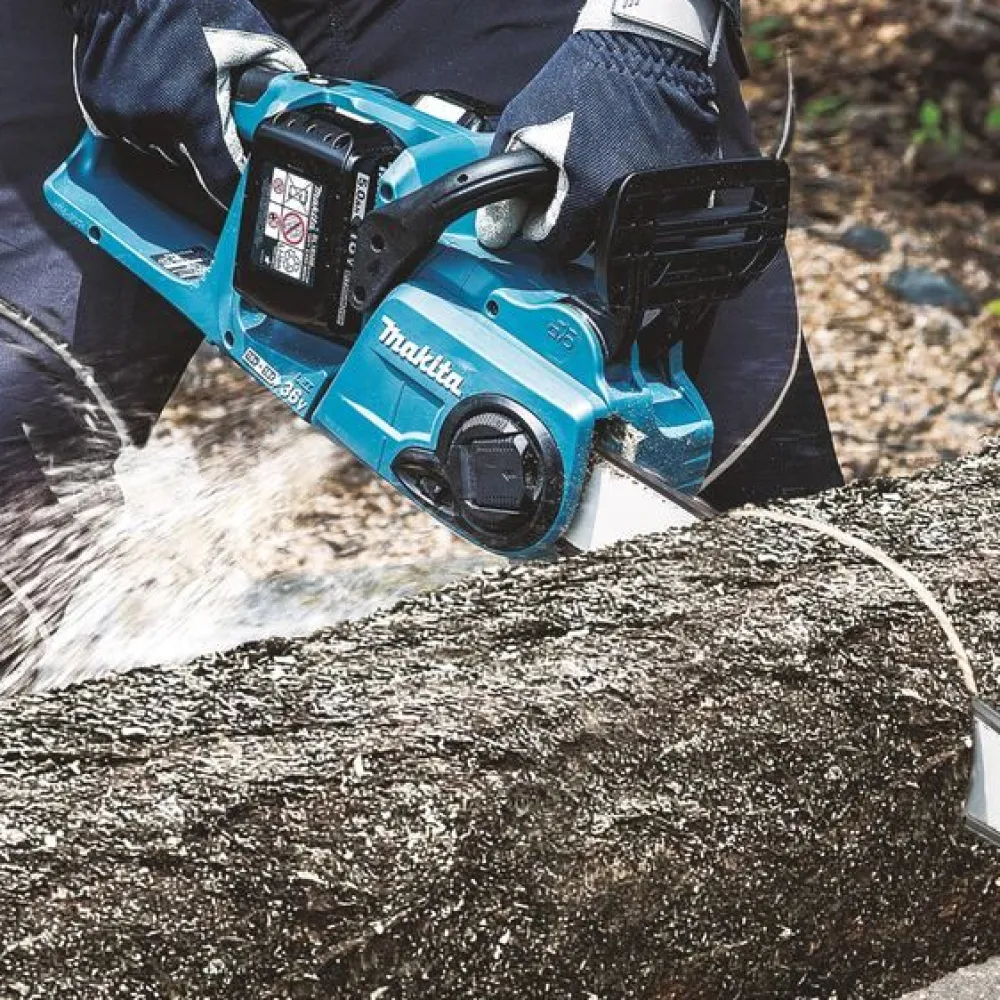 Akkuketjusaha LXT DUC303PT2 2x18V 2x5,0 Ah akuilla*Makita Clearance