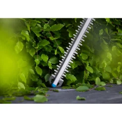 Akkupensasleikkuri EasyCut 55/18V sis. akku Pensasleikkurit