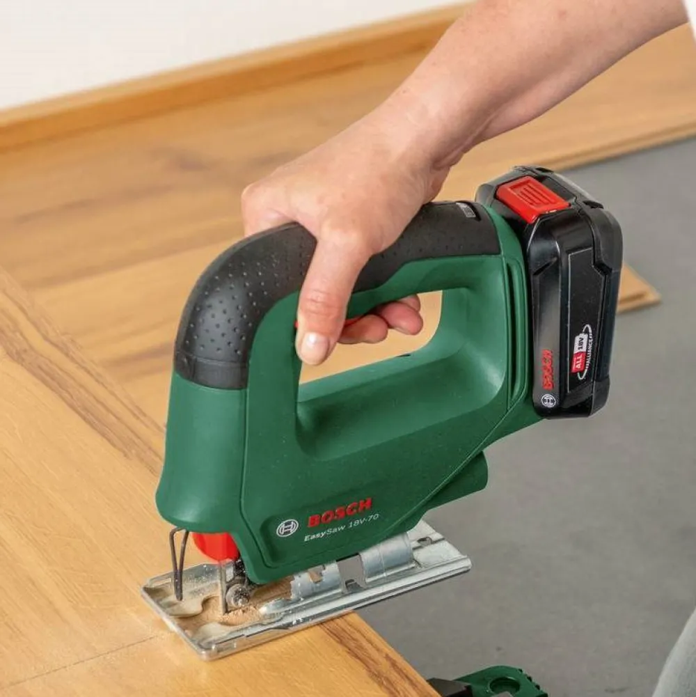 Akkupistosaha Bosch EasySaw 18-70 Solo 18V ilman akkua*Bosch Power Tools Sale