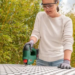 Akkupistosaha Bosch EasySaw 18-70 Solo 18V ilman akkua*Bosch Power Tools Sale