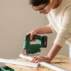 Akkupistosaha Bosch EasySaw 18-70 Solo 18V ilman akkua*Bosch Power Tools Sale