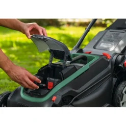 Discount Akkuruohonleikkuri Bosch Rotak 18V2-43 2x18V 2x4,0 Ah akuilla Akkuruohonleikkurit