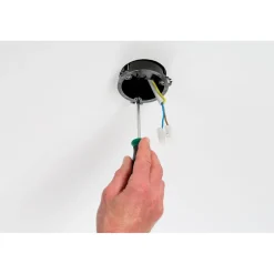 Discount Asennussovitin riippuvalaisimelle , Ø68 mm asennusaukkoon, Ø92mm, eri värejä Valaisintarvikkeet