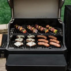 BBQ-hiiligrilli/savustin Gravity Series 600, digitaalinen, wifi-ohjattava*Masterbuilt Sale