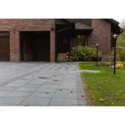 400x400x50 mm sileä musta Betonilaatat