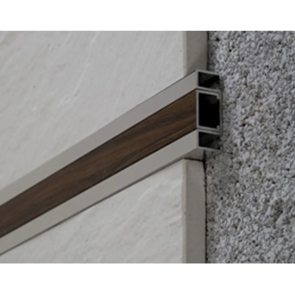 Clearance Boordilista alumiini 228a, 32mm x 2.5m, eri värejä Seinälistat