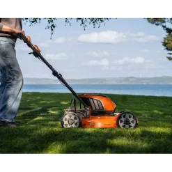 Itsevetävä akkuruohonleikkuri LB 246iS 36V ilman akkua*Husqvarna Clearance