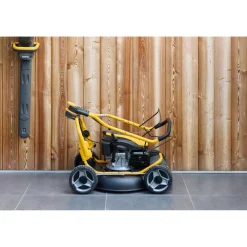 Itsevetävä ruohonleikkuri Multiclip 750 S ST 170 OHV Itsevetävät Ruohonleikkurit