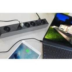Jatkojohto Kombi 1,5m 5-osainen + 2xUSB-A + 1xUSB-C + kytkin musta/harmaa*Gelia Sale