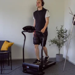 Juoksumatto moottorilla 1-10 km/h musta Juoksumatot
