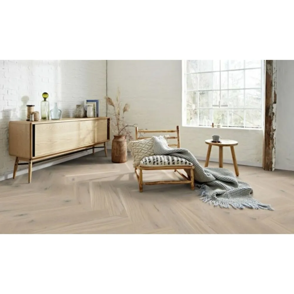 Kalanruotoparketti Boen Oak White Vivo, mattalakattu, harjattu*Boen Flooring