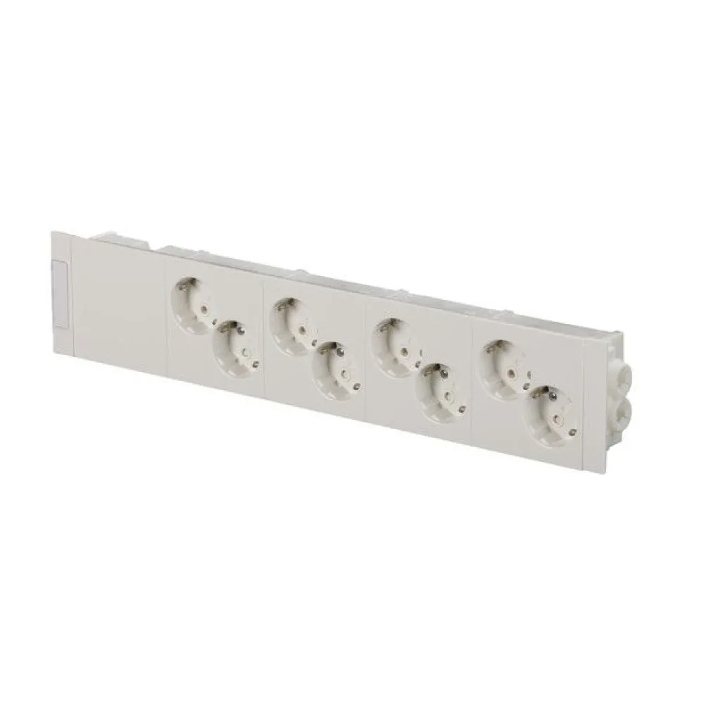 Kanavapistorasia ProDuct - 8S/16A/IP20 Esikytk. valkoinen*ABB Outlet