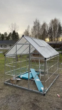 Kasvihuone Hybrid 4,6 m² 6x8 ft hopea*Palram-Canopia Sale