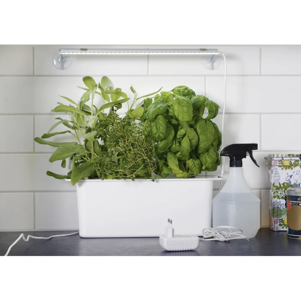 Kasvivalo LED-lista Small, muuntajalla, 15W, 39cm*Nelson Garden Sale