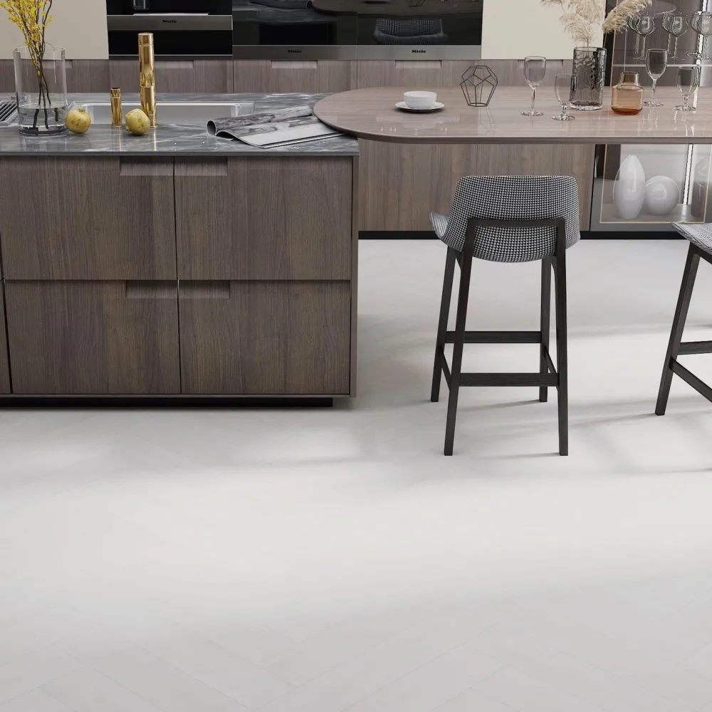 Kivikomposiittikalanruotovinyylilankku Kuura valkeatammi, integroitu askeläänieriste*DomusFlooring Hot