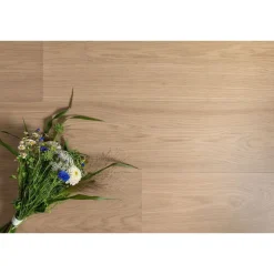 Kovetettu puulattia Tammi Loshult 3.0 Misty White, mattalakattu, eri kokoja*Bjelin