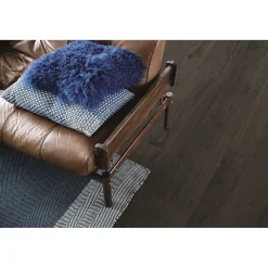 Laminaatti Visby Black Pepper Oak Laminaatti