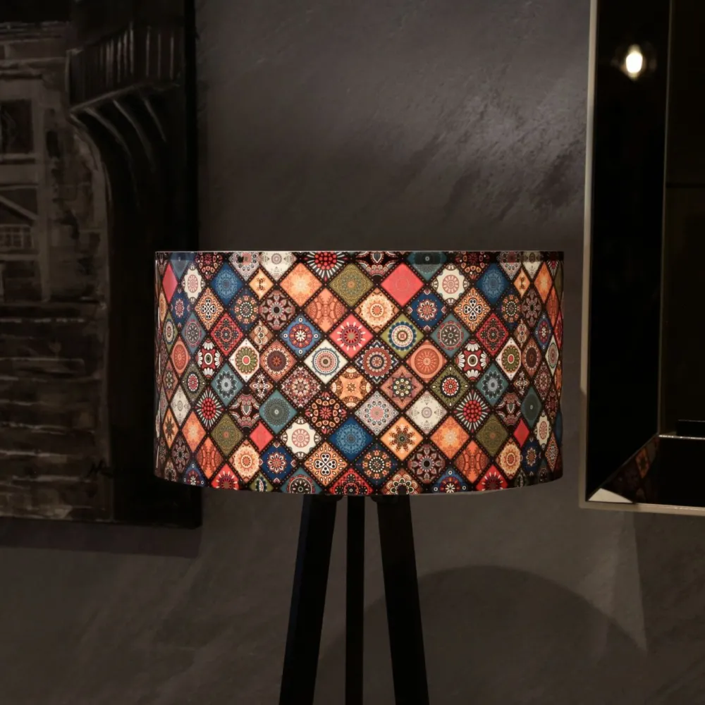Lattiavalaisin AYD-2800, monivärinen*Linento Lighting Outlet