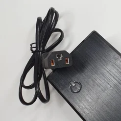 Laturi sähköskootteriin kantikas*E-go Outlet