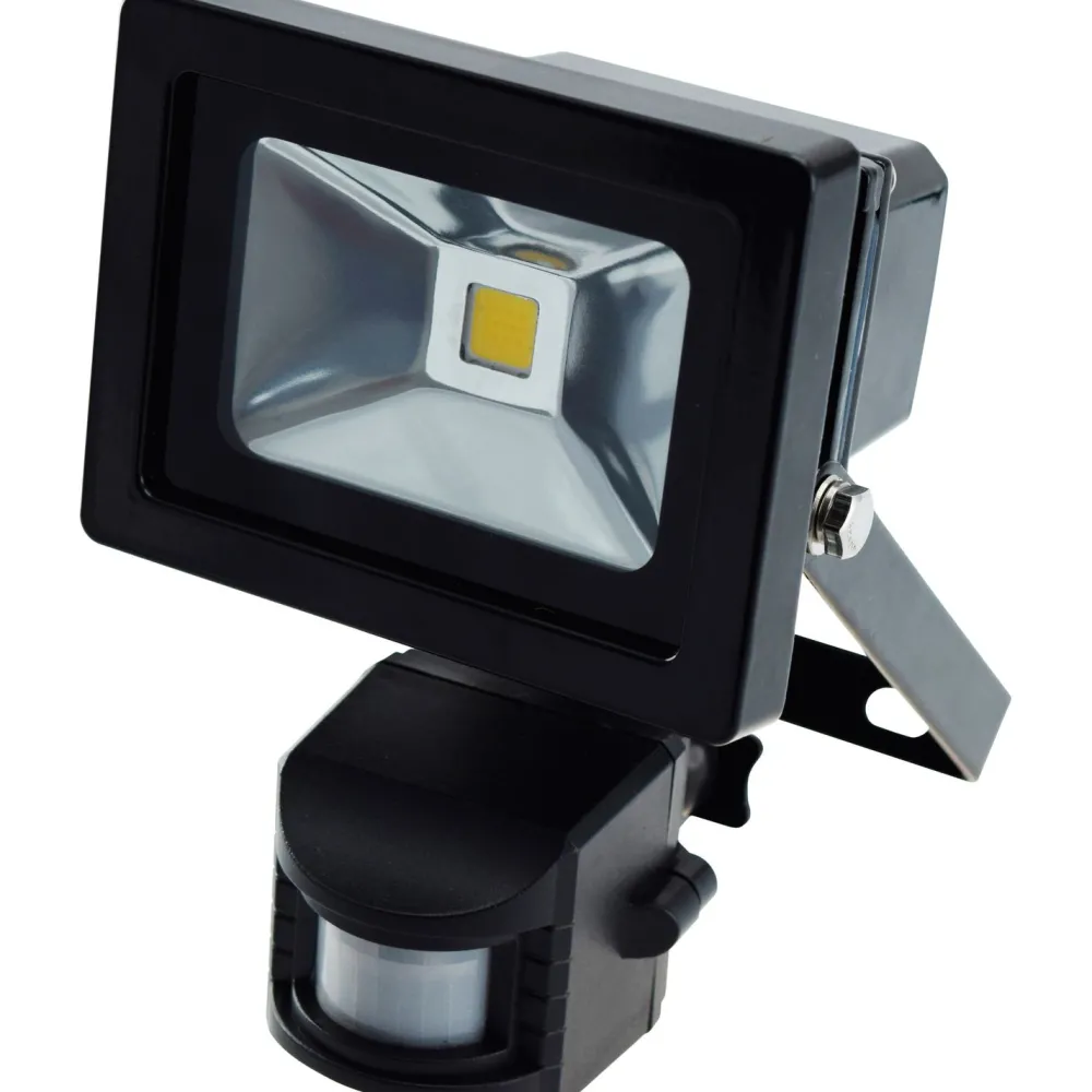 LED-valonheitin 12V IP44 liiketunnistimella*Harju Online