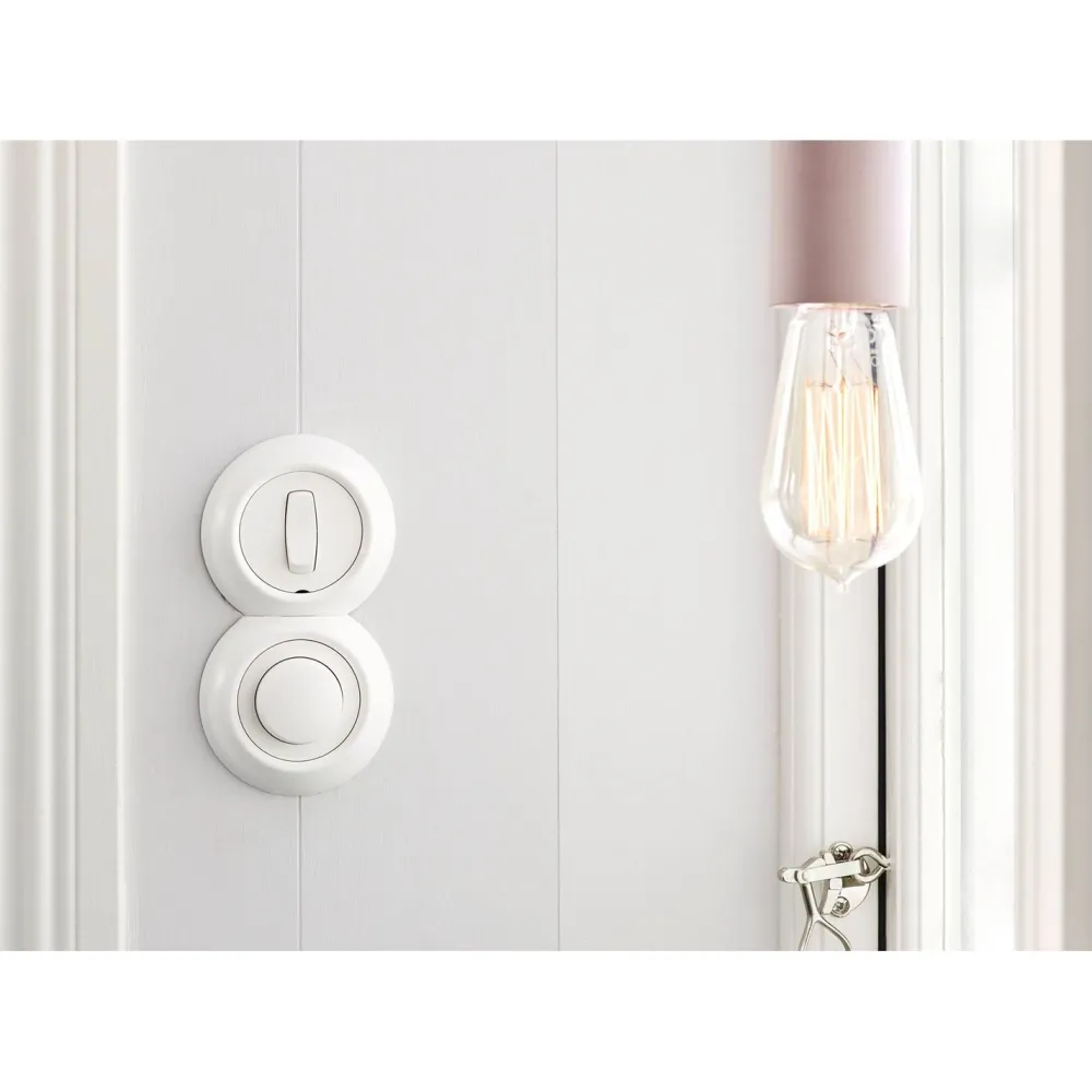 Outlet LED-valonsäädin Renova RC UPK 0-370 W valkoinen Himmentimet