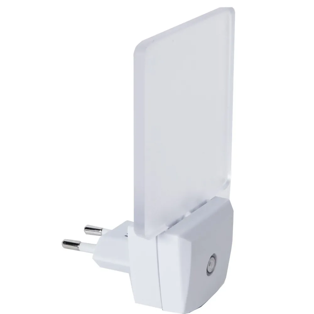 Outlet LED-yölamppu 357-11 75x63x114 mm 0,5W huurre pistotulpalla + hämäräkytkimellä Yövalot