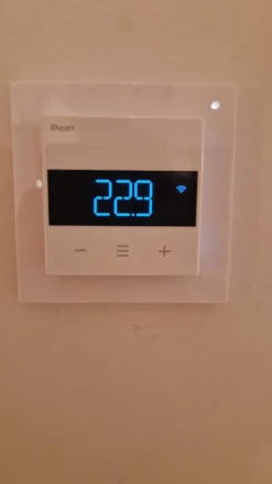 Best Älytermostaatti WiFi6 Älytermostaatit|Yhdistelmätermostaatit