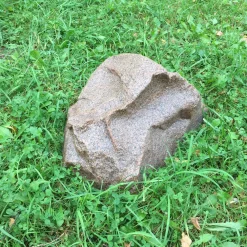 Maisemakivi D-30 Ø30cm punainen lasikuitua Koristekivet