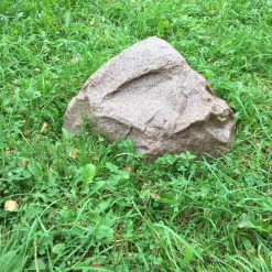 Maisemakivi D-30 Ø30cm punainen lasikuitua Koristekivet