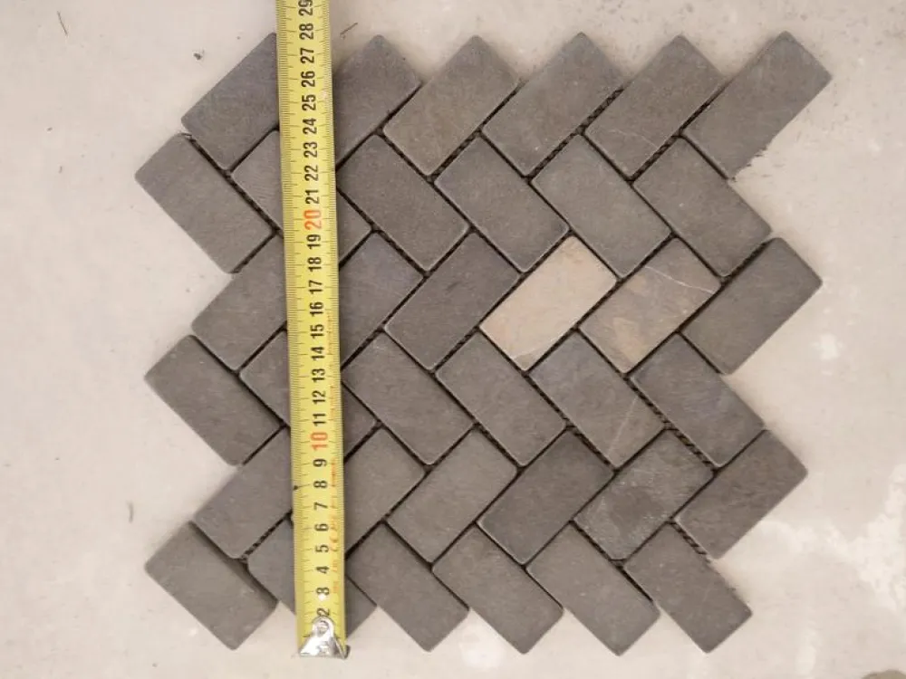 Marmorimosaiikki Herringbone Gray, 30 x 60 mm*Qualitystone Hot