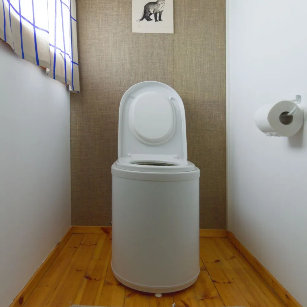 Pakastava WC Frost, valkoinen*Ekohytte