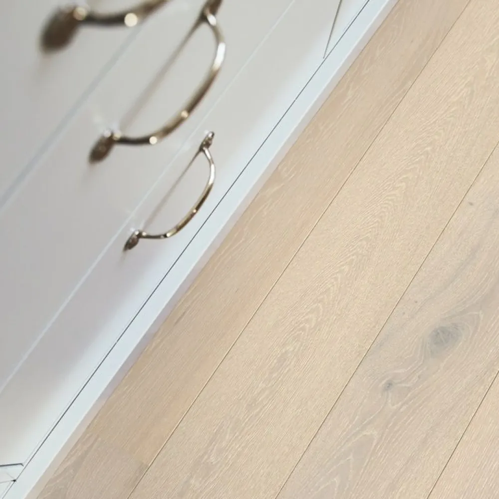 Parketti Falster Arctic Oak, mattalakattu*Pergo Clearance