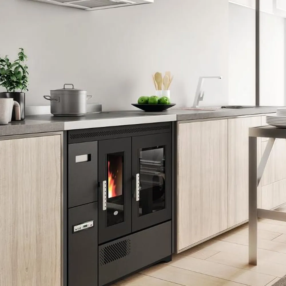 Clearance Pellettihella Enrica 8.6kW, musta Pellettitakat
