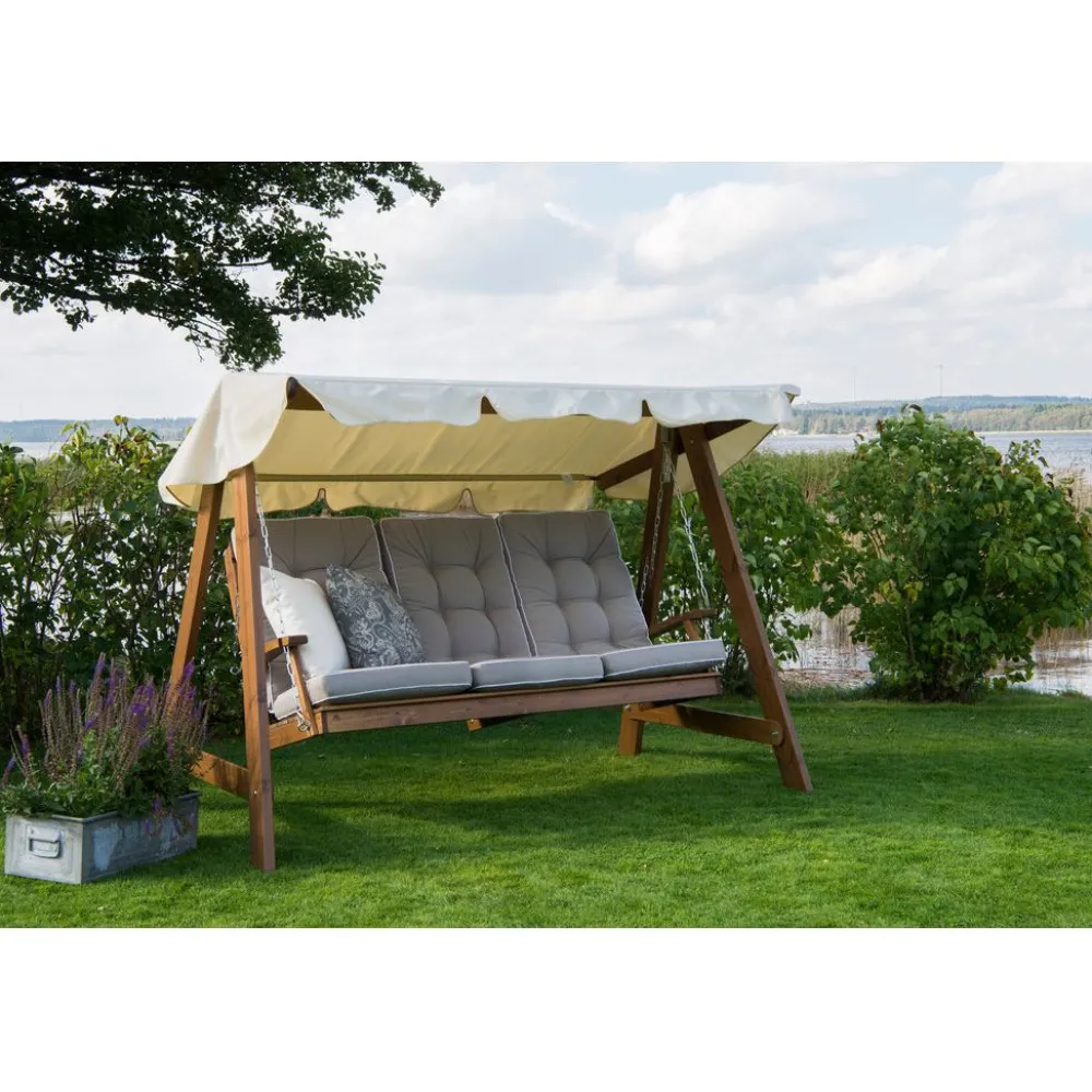 Pihakeinu Dalom, 3-istuttava*Hillerstorp Hot