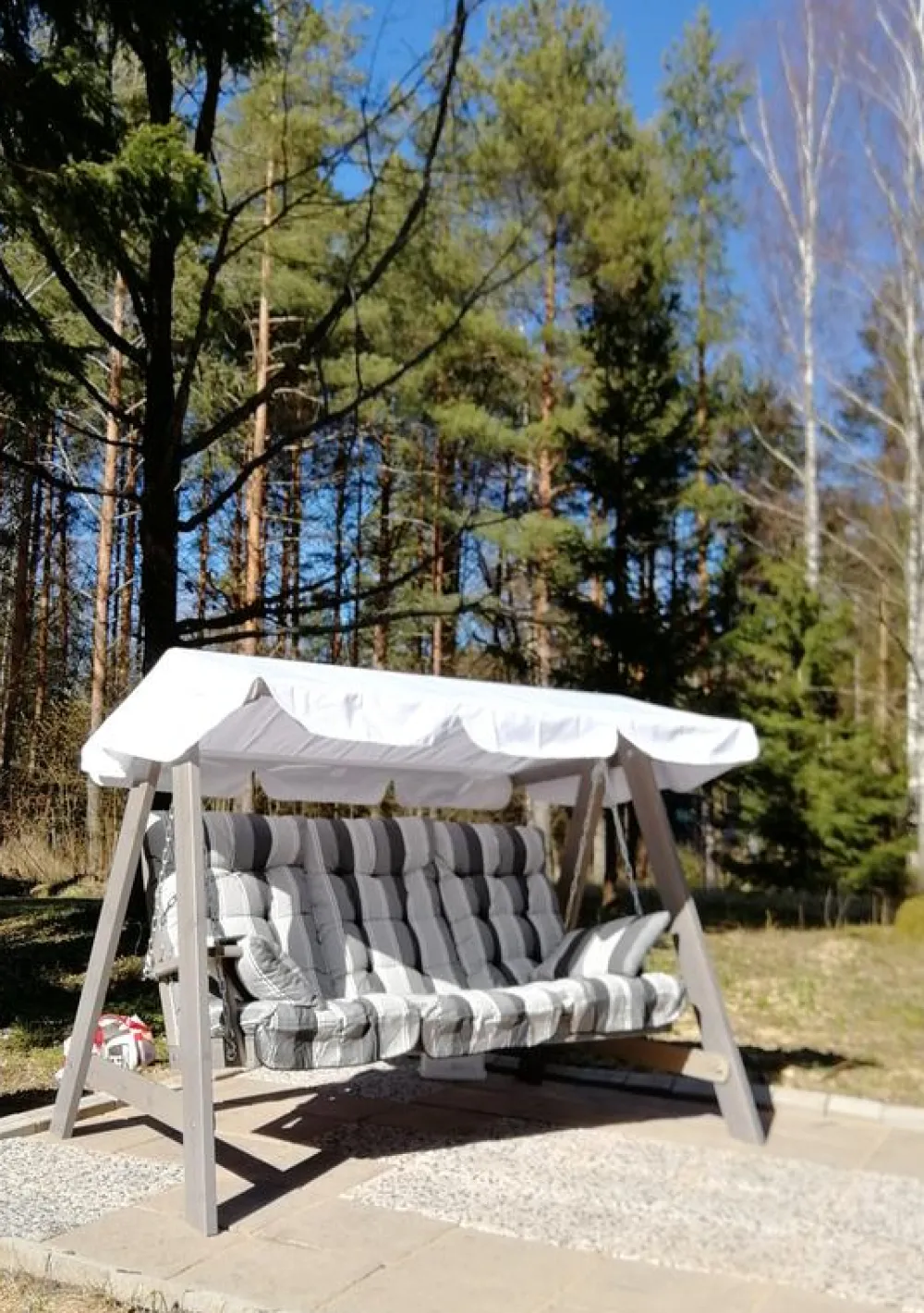 Pihakeinu Dalom, 3-istuttava*Hillerstorp Hot