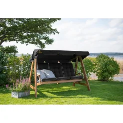 Pihakeinu Dalom, 3-istuttava*Hillerstorp Hot