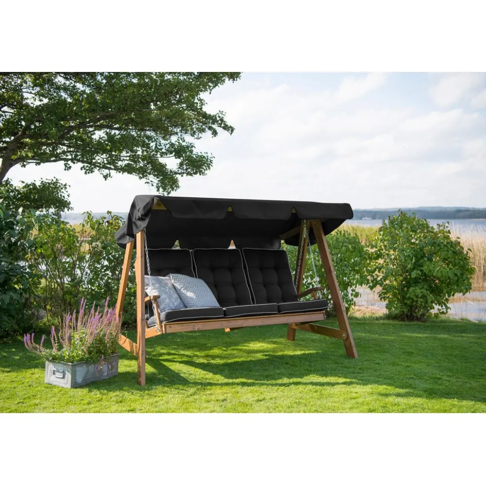 Pihakeinu Dalom, 3-istuttava*Hillerstorp Hot