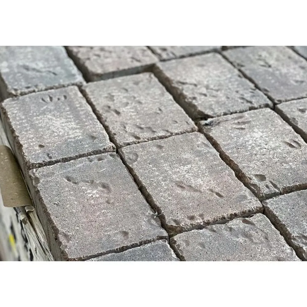 Pihakivi Kartanonupu 60 viisteetön 207x137x60 mm profiloitu antiikki ruska Noppakivet Ja Nupukivet