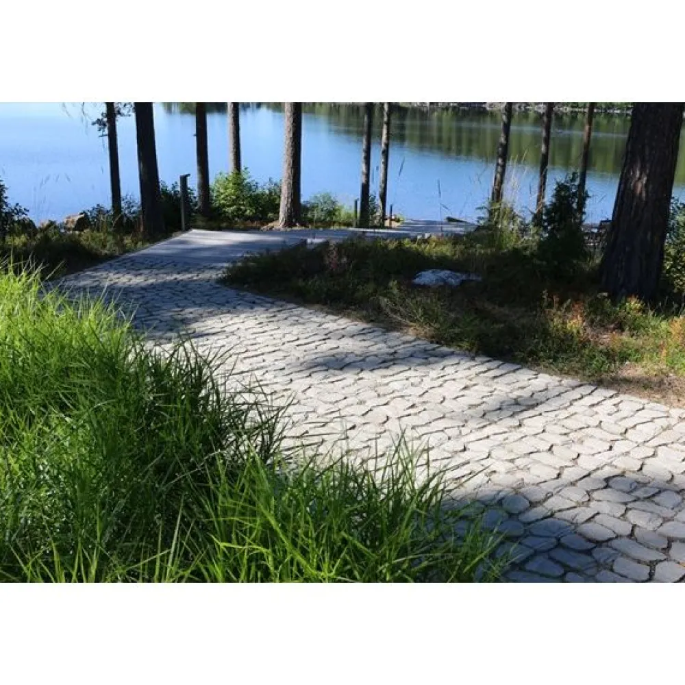 Sale Pihakivi Louhikivi 400x200x80 mm profiloitu harmaa Betonikivet