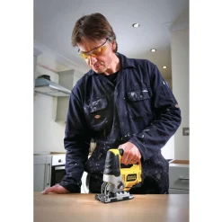 Pistosaha Fatmax FME340K-QS 710W*Stanley Hot