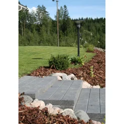 Porraslaatta 600x150x65 mm musta*HB-Betoni Best