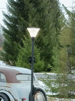 Pylväsvalaisin Aaria AA01M IP44 60W musta*Ensto Outlet