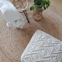 Pyöreä juuttimatto Silmu natural, eri kokoja Matot