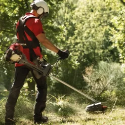 Raivaussaha UMK450*Honda Discount
