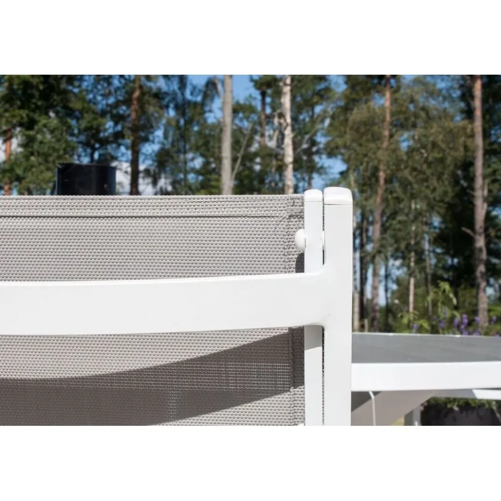 Ruokailuryhmä ulos , valkoinen Parma-pöytä Ø140cm + 6 valkoharmaata Copacabana-tuolia*Venture Home Discount