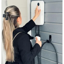 Hot Sähköauton latausasema Premium, Type 2, 11kW(3x16A), 6m kaapeli, wifi, bluetooth Sähköauton Latausasemat