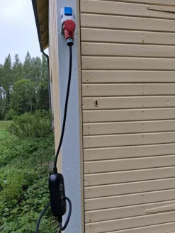 Sale Sähköauton latauslaite EV, Type2, 3-vaihe, 16A, 11kW, eri vaihtoehtoja Sähköauton Latauslaitteet