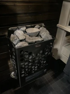 Sähkökiuas Hanko 80 STJ 8 kW 8-12 m³ kiinteä ohjaus musta*Helo Sale